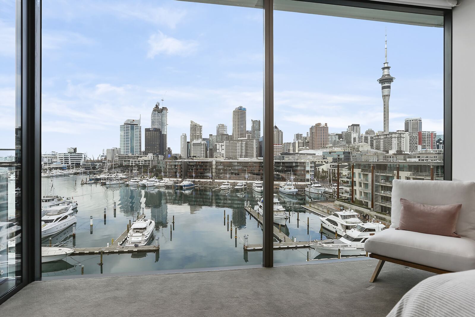 Harbour Front Living - bedroom photo 1