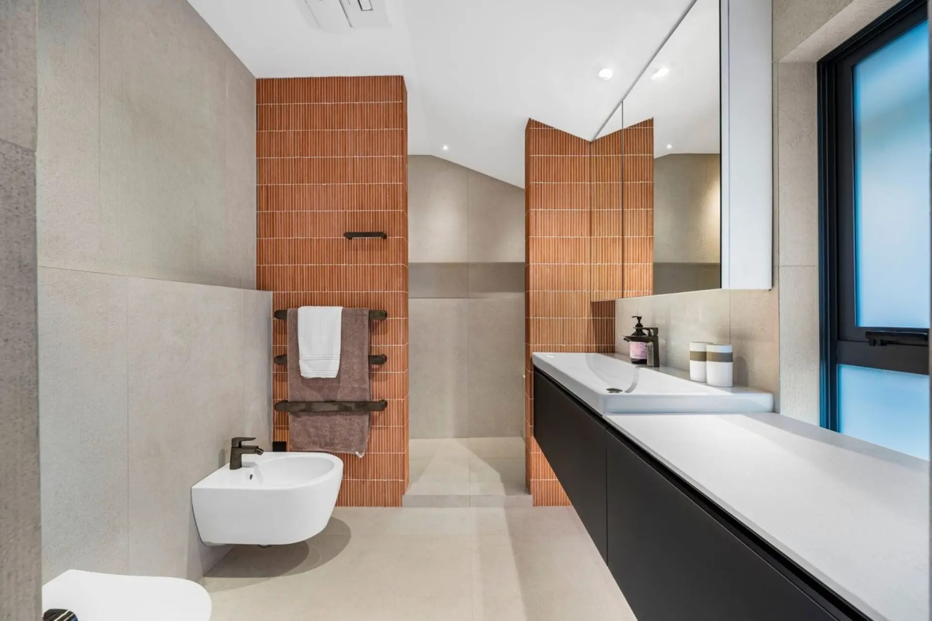 Parnell Garden Residence - bedroom photo 2
